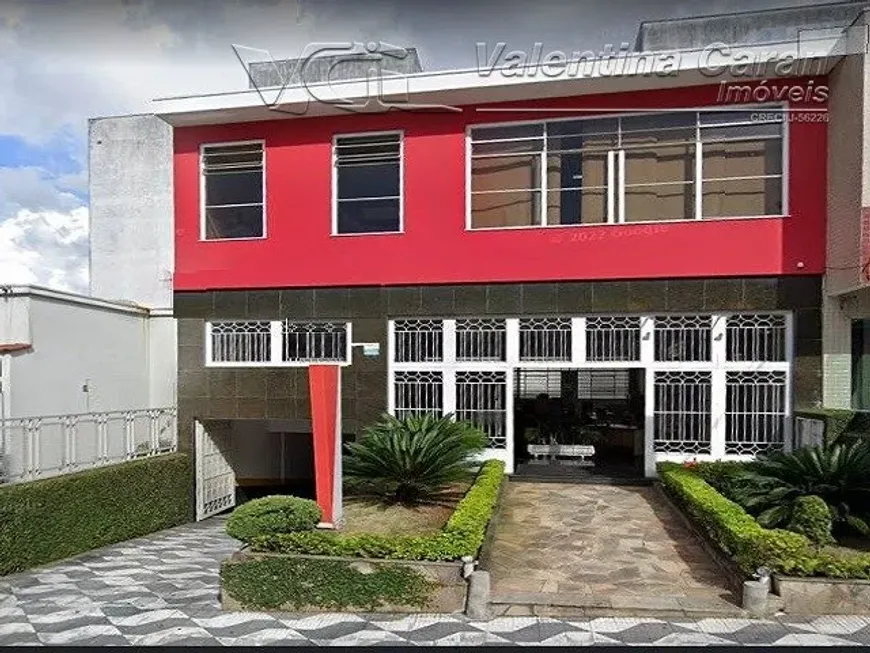 Foto do imóvel - Imóvel comercial disponível para locação e venda, com 3 banheiros e 9 vagas na garagem próximo.