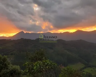 Casa com 2 Quartos à venda, 35000m² no , Anitápolis