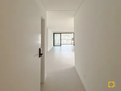 Apartamento com 2 Quartos à venda, 117m² no Centro, Florianópolis
