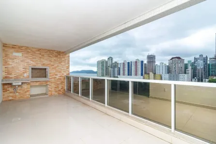 Apartamento com 3 Quartos à venda, 142m² no Meia Praia, Itapema