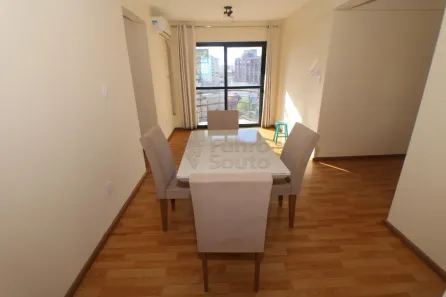 Apartamento com 2 Quartos para alugar, 60m² no Centro, Pelotas