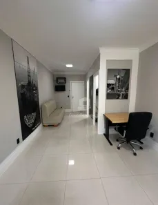 Conjunto Comercial / Sala à venda, 28m² no Camboinhas, Niterói