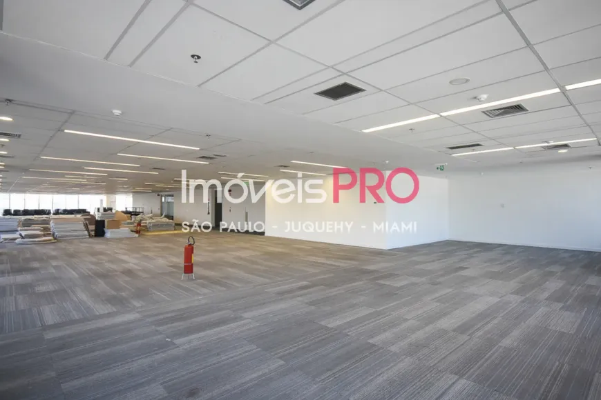 Foto do imóvel - Sala/Conjunto/Escritório para alugar com 24 vagas na garagem, elevador no condomínio e perto da.