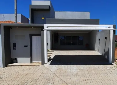 Casa com 2 Quartos para alugar, 160m² no Igara, Canoas