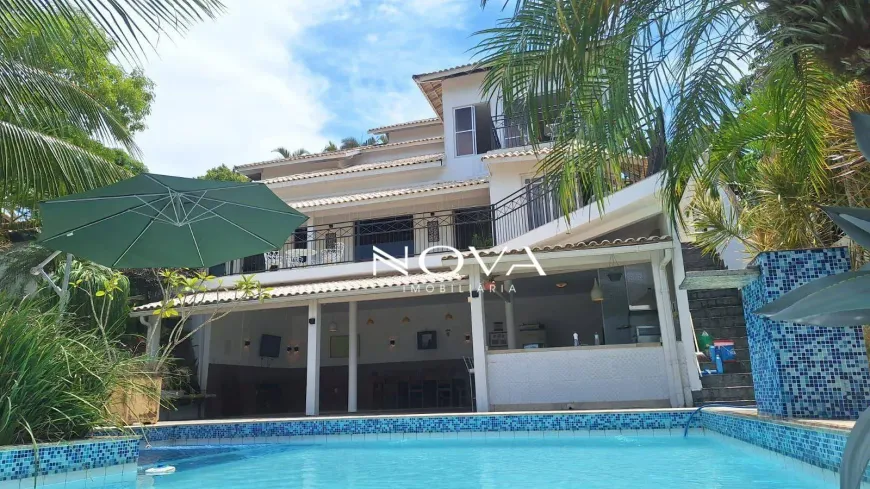 Foto do imóvel - Casa de condomínio à venda com 4 quartos, 3 suítes, 6 banheiros, 470 m², 2 vagas e condomínio.