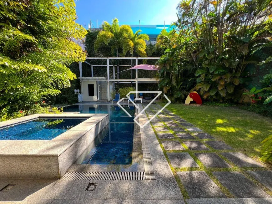 Foto do imóvel - Casa de condomínio para comprar com 1360 m², 5 quartos, 5 banheiros, 6 vagas