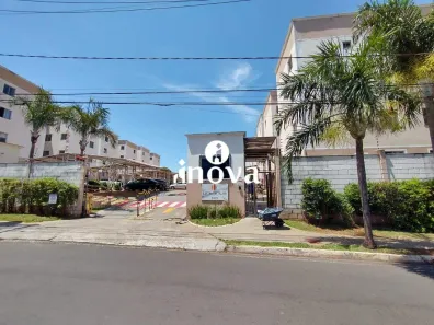 Apartamento com 2 Quartos para alugar, 49m² no Fabrício, Uberaba