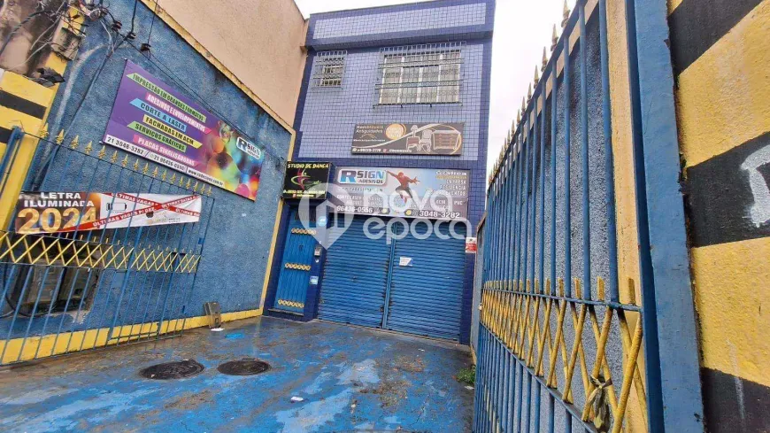 Foto do imóvel - Ponto comercial/Loja/Box à venda com 1 quarto, 2 banheiros, 483 m² e 1 vaga próximo à Estação.