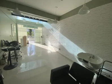 Loja / Salão / Ponto Comercial à venda, 55m² no Pantanal, Florianópolis