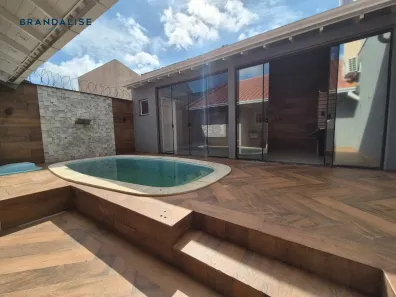 Casa com 2 Quartos para alugar, 78m² no Harmonia, Canoas