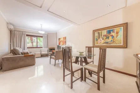Casa de Condomínio com 3 Quartos à venda, 170m² no Camobi, Santa Maria