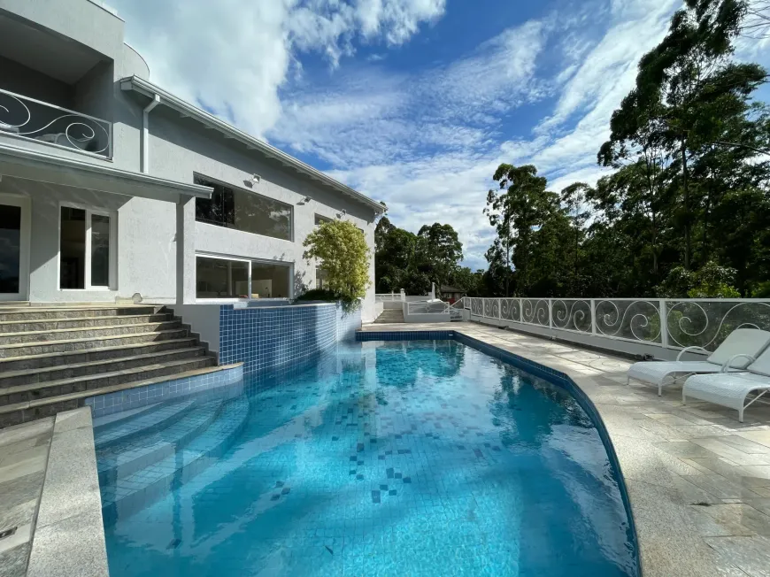 Foto do imóvel - Casa condomínio à venda com 4 quartos, 4 suítes, 450 m², 5 banheiros e 6 vagas em