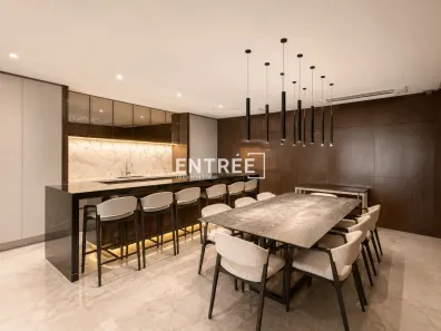 Apartamento com 3 Quartos à venda, 220m² no Centro, Florianópolis