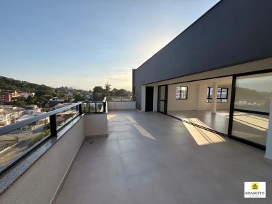 Cobertura com 3 Quartos à venda, 235m² no Glória, Joinville