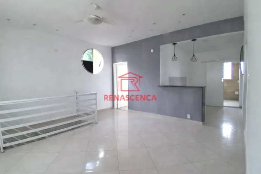 Foto do imóvel - Casa para alugar com 2 quartos, 2 banheiros, 1 vaga na garagem e varanda em