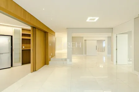 Apartamento com 4 Quartos à venda, 442m² no Água Verde, Curitiba