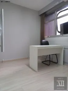 Conjunto Comercial / Sala à venda, 44m² no Centro, Curitiba