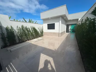 Casa com 3 Quartos à venda, 193m² no Califórnia, Itanhaém
