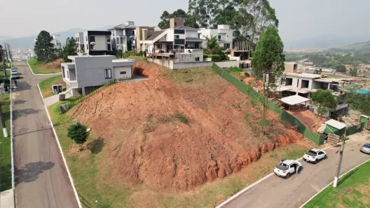 Terreno / Lote / Condomínio à venda, 398m² no Centro, Camboriú