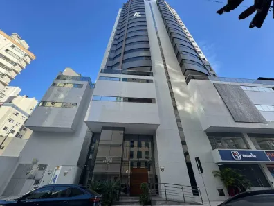 Apartamento com 4 Quartos à venda, 150m² no Centro, Balneário Camboriú