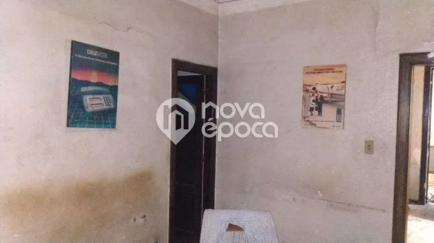 Foto do imóvel - Casa à venda com 4 quartos, 6 banheiros, 2 vagas na garagem e quintal em