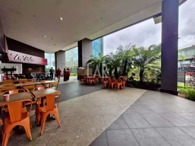 Loja / Salão / Ponto Comercial à venda, 90m² no Vila da Serra, Nova Lima