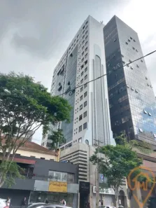 Conjunto Comercial / Sala à venda, 29m² no Centro, Curitiba