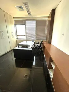 Loja / Salão / Ponto Comercial à venda, 95m² no Vila da Serra, Nova Lima