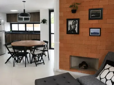 Casa com 3 Quartos à venda, 124m² no Campeche, Florianópolis