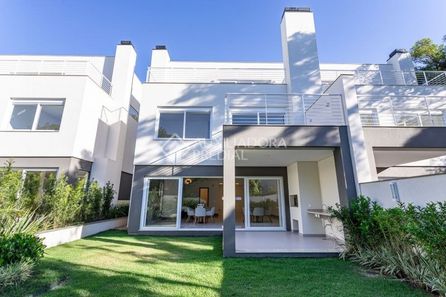 Casa de Condomínio com 3 Quartos à venda, 276m² no Pedra Redonda, Porto Alegre