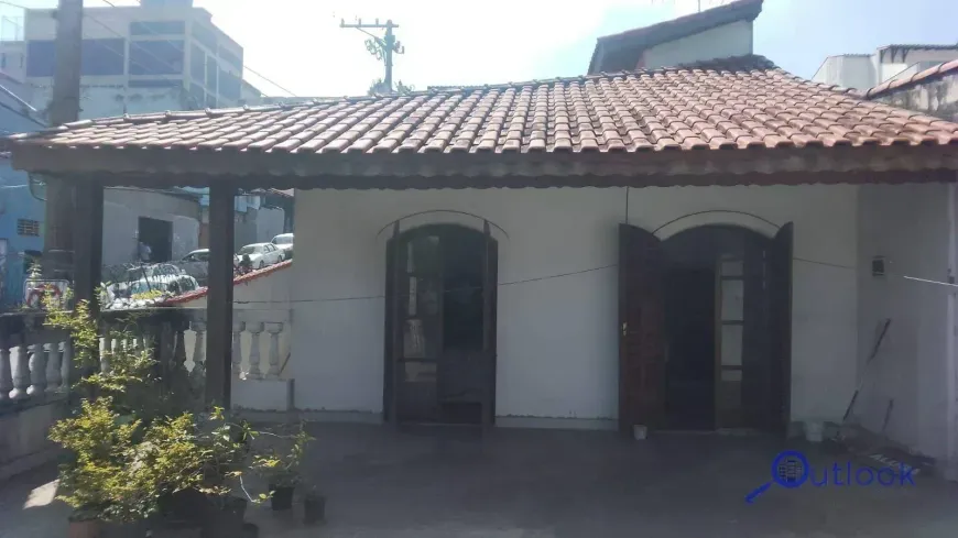 Foto do imóvel - Casa para alugar com 160 m², 3 quartos, 1 banheiro, 4 vagas
