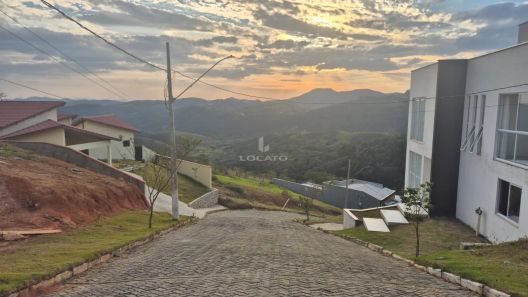 Terreno / Lote / Condomínio à venda, 525m² no Salvaterra, Juiz de Fora