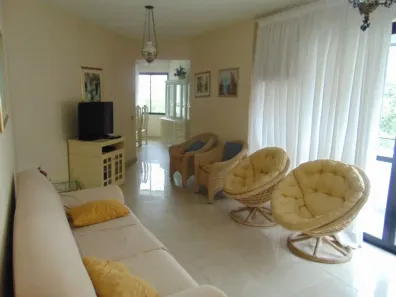 Apartamento com 3 Quartos para venda ou aluguel, 140m² no Pitangueiras, Guarujá