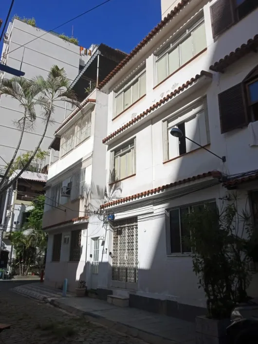 Foto do imóvel - Casa de vila para alugar com 4 quartos, 1 suíte, 3 banheiros, 1 vaga na garagem e 150 m² em