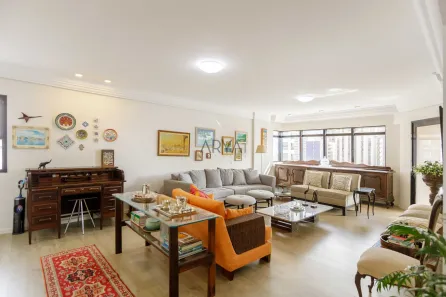 Apartamento com 3 Quartos à venda, 194m² no Água Verde, Curitiba