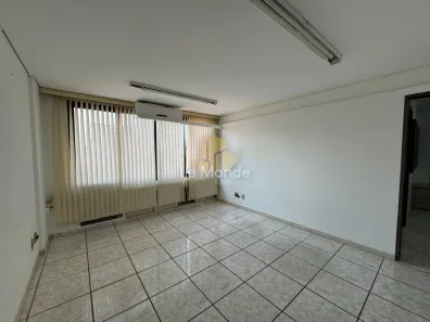 Conjunto Comercial / Sala à venda, 40m² no Centro, Curitiba