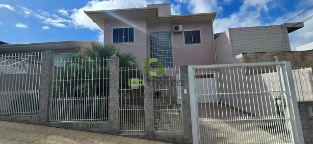 Casa com 2 Quartos à venda, 160m² no Real Parque, São José