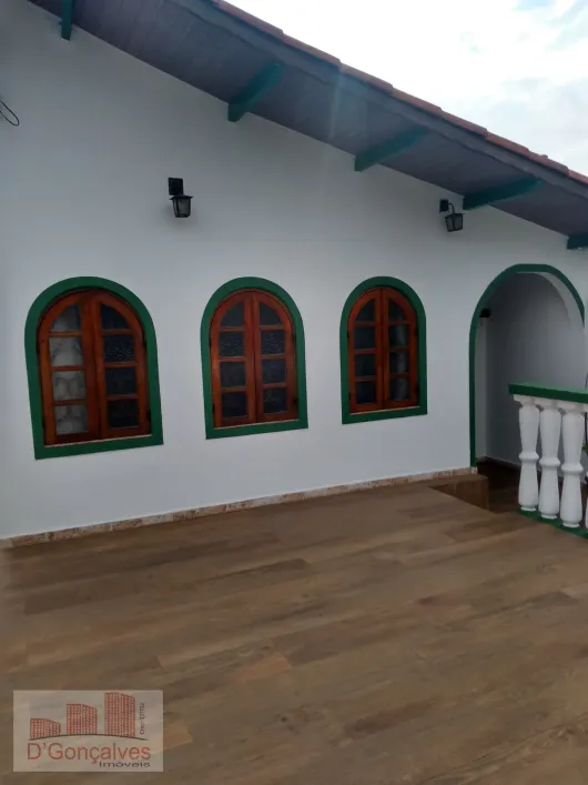 Foto do imóvel - Sobrado à venda com 3 quartos, 3 banheiros e 2 vagas na garagem em