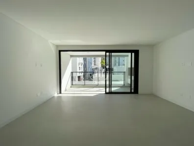 Apartamento com 2 Quartos à venda, 80m² no Centro, Florianópolis