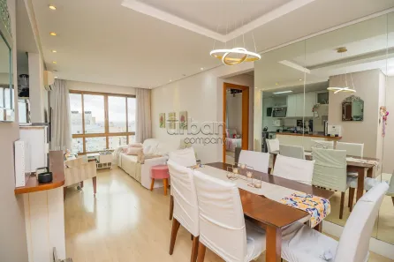 Apartamento com 2 Quartos à venda, 66m² no Passo da Areia, Porto Alegre