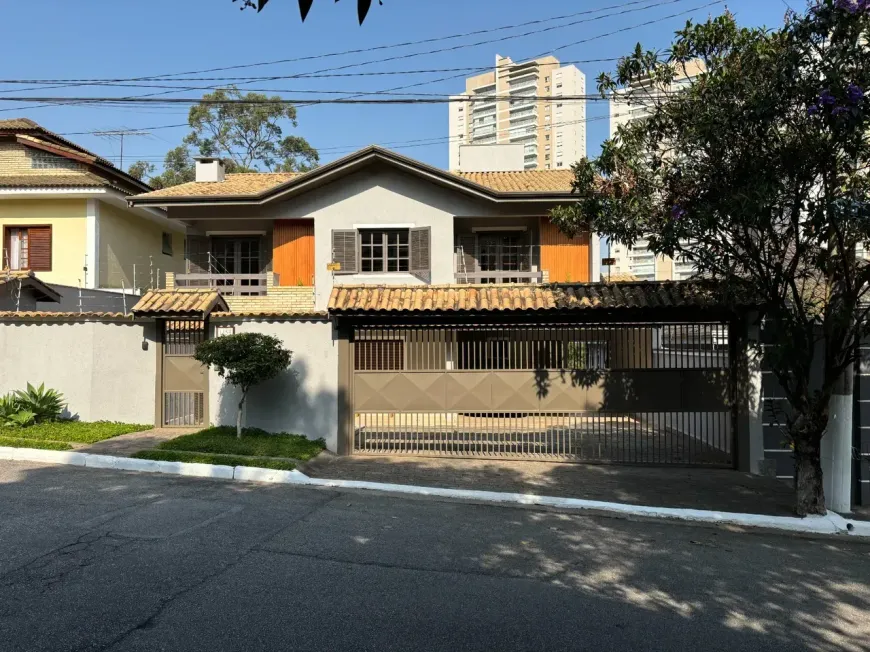 Foto do imóvel - Sobrado para comprar com 290 m², 6 quartos, 6 banheiros, 4 vagas