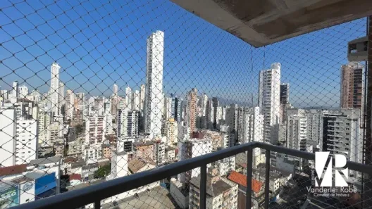 Apartamento com 2 Quartos à venda, 66m² no Centro, Balneário Camboriú