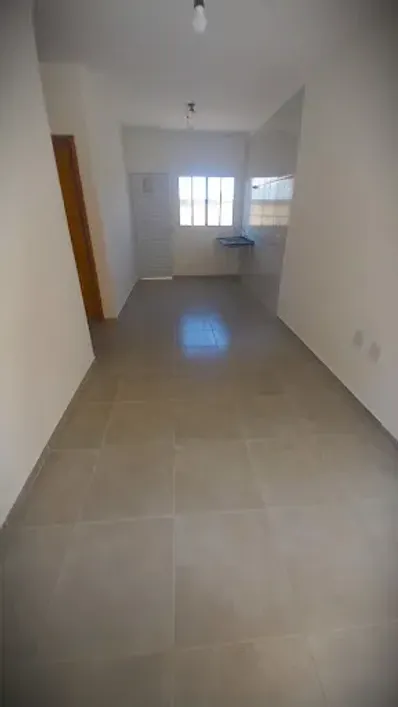 Foto do imóvel - Casa à venda com 2 quartos, 1 banheiro, 41 m² e 1 vaga na garagem em