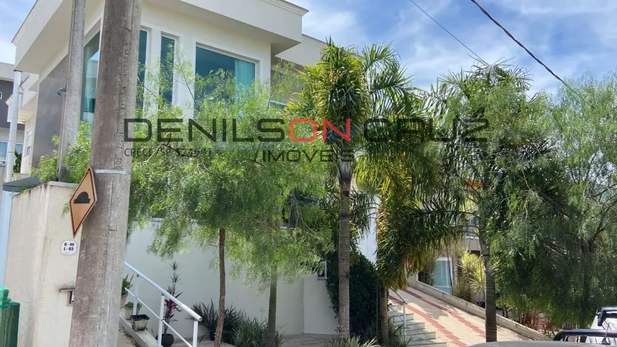 Foto do imóvel - Casa de condomínio para alugar com 300 m², 4 quartos, 4 banheiros, 3 vagas