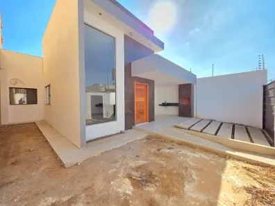 Casa com 3 Quartos à venda, 114m² no Planície da Serra, Serra