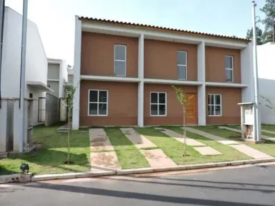 Casa de Condomínio com 2 Quartos à venda, 75m² no Jardim Maria Tereza, Cotia