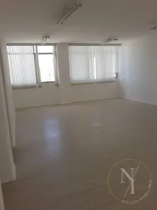 Conjunto Comercial / Sala com 1 Quarto para venda ou aluguel, 60m² no Vila Bastos, Santo André