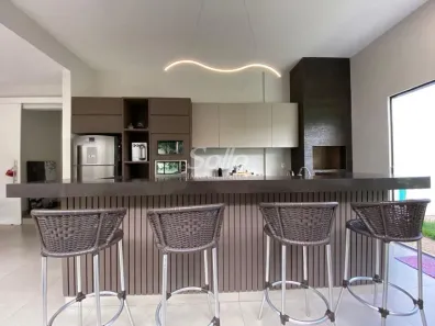 Casa com 3 Quartos à venda, 228m² no Tabajaras, Uberlândia