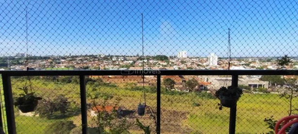 Apartamento com 3 Quartos à venda, 132m² no Centro, Araraquara