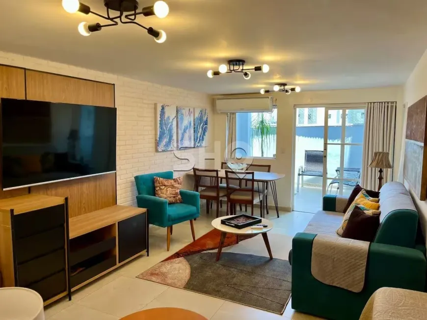 Foto do imóvel - Sobrado à venda com 3 quartos, 3 suítes, 187 m², 3 banheiros e 2 vagas na garagem em